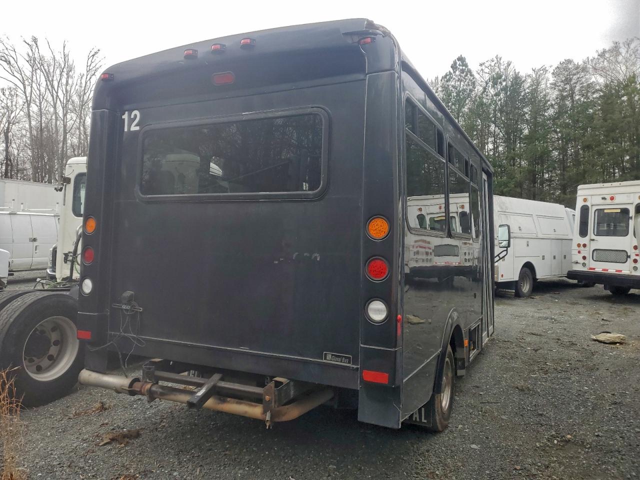 2011 CHEV EXPRESS