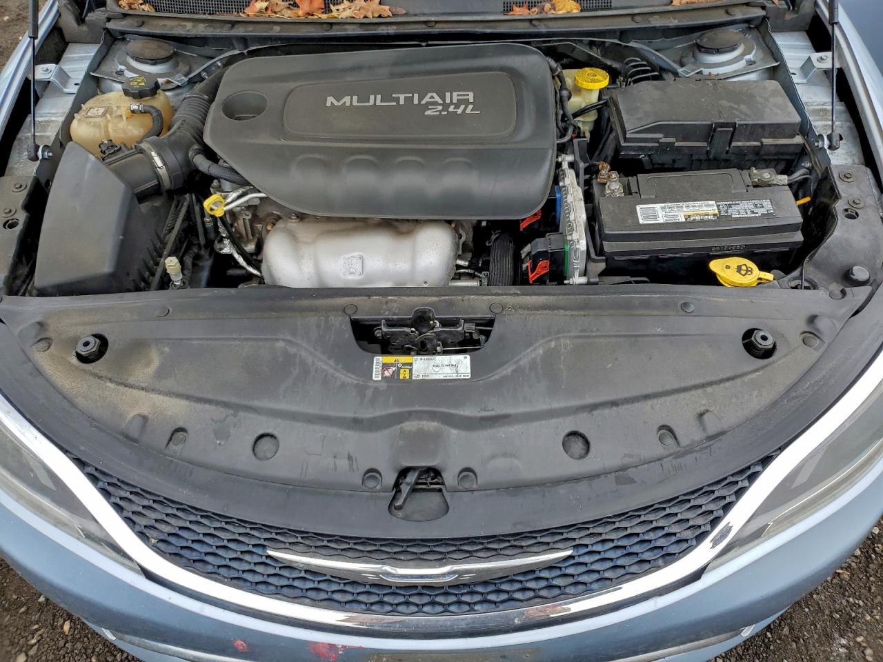 2015 CHRYSLER 200