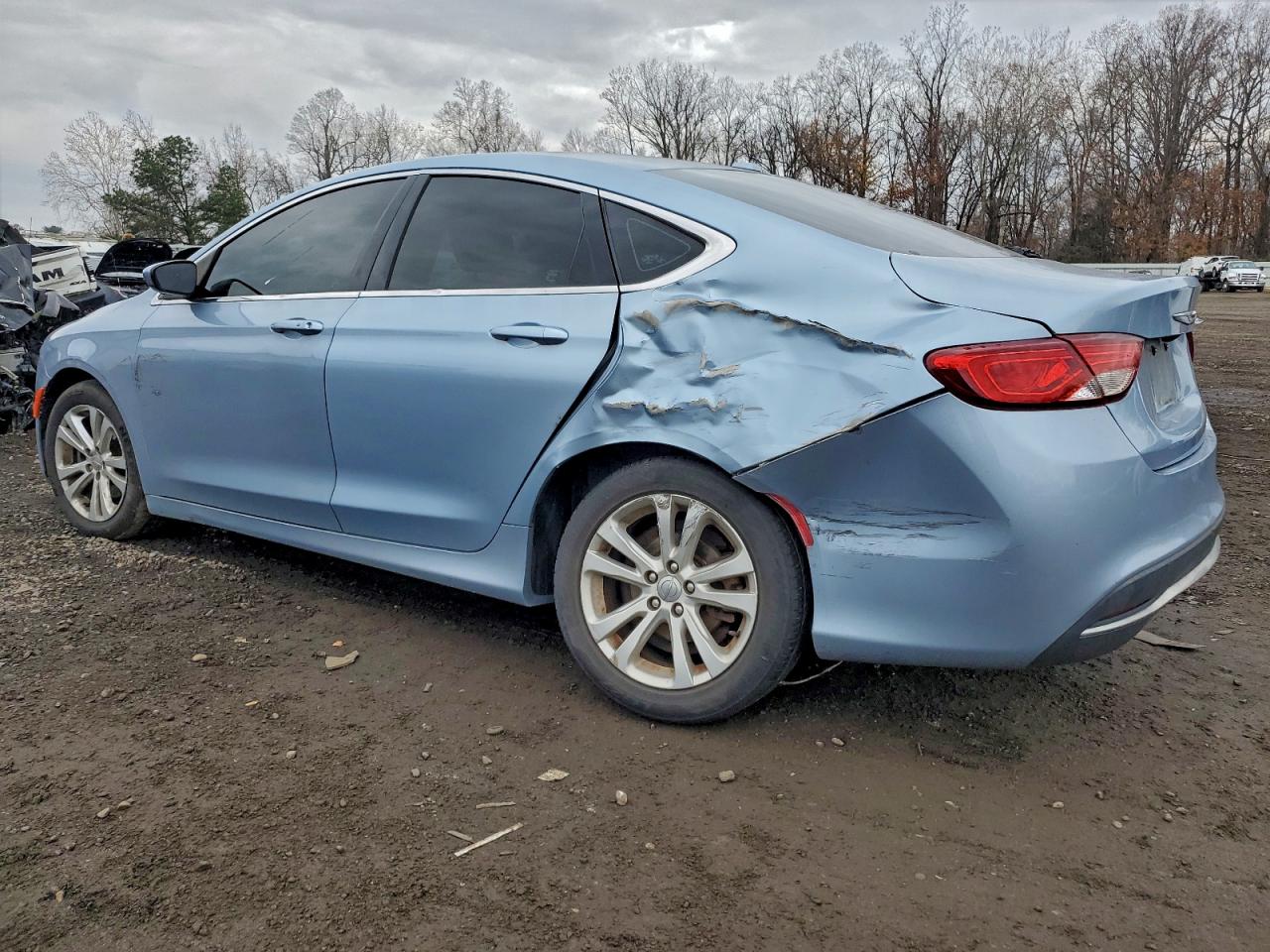 2015 CHRYSLER 200