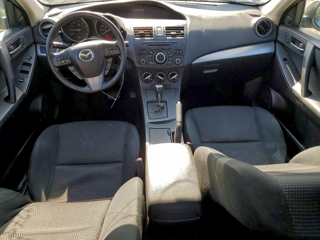2012 MAZDA 3