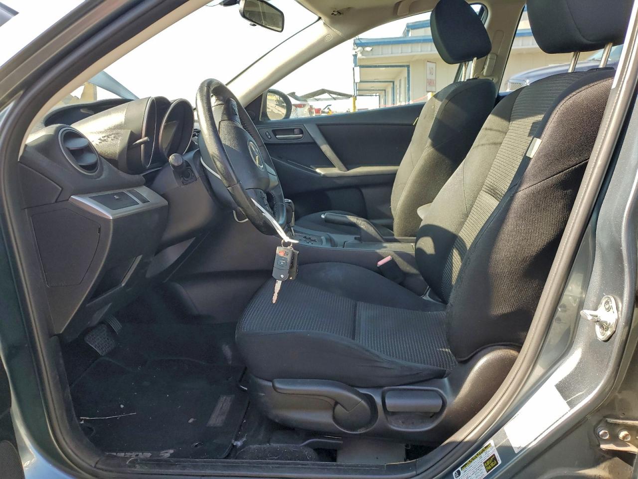 2012 MAZDA 3
