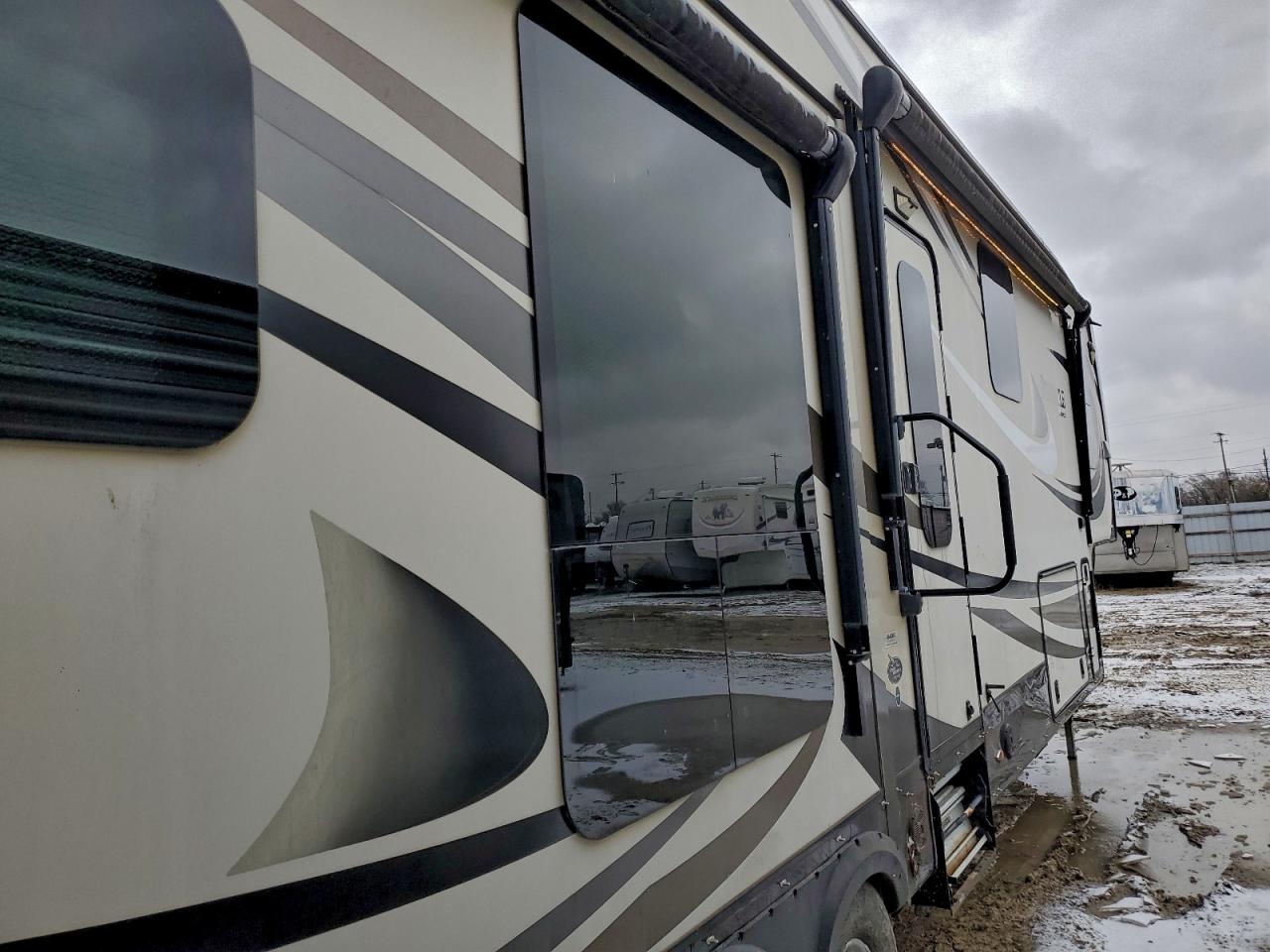 2017 JAYCO TRAILER
