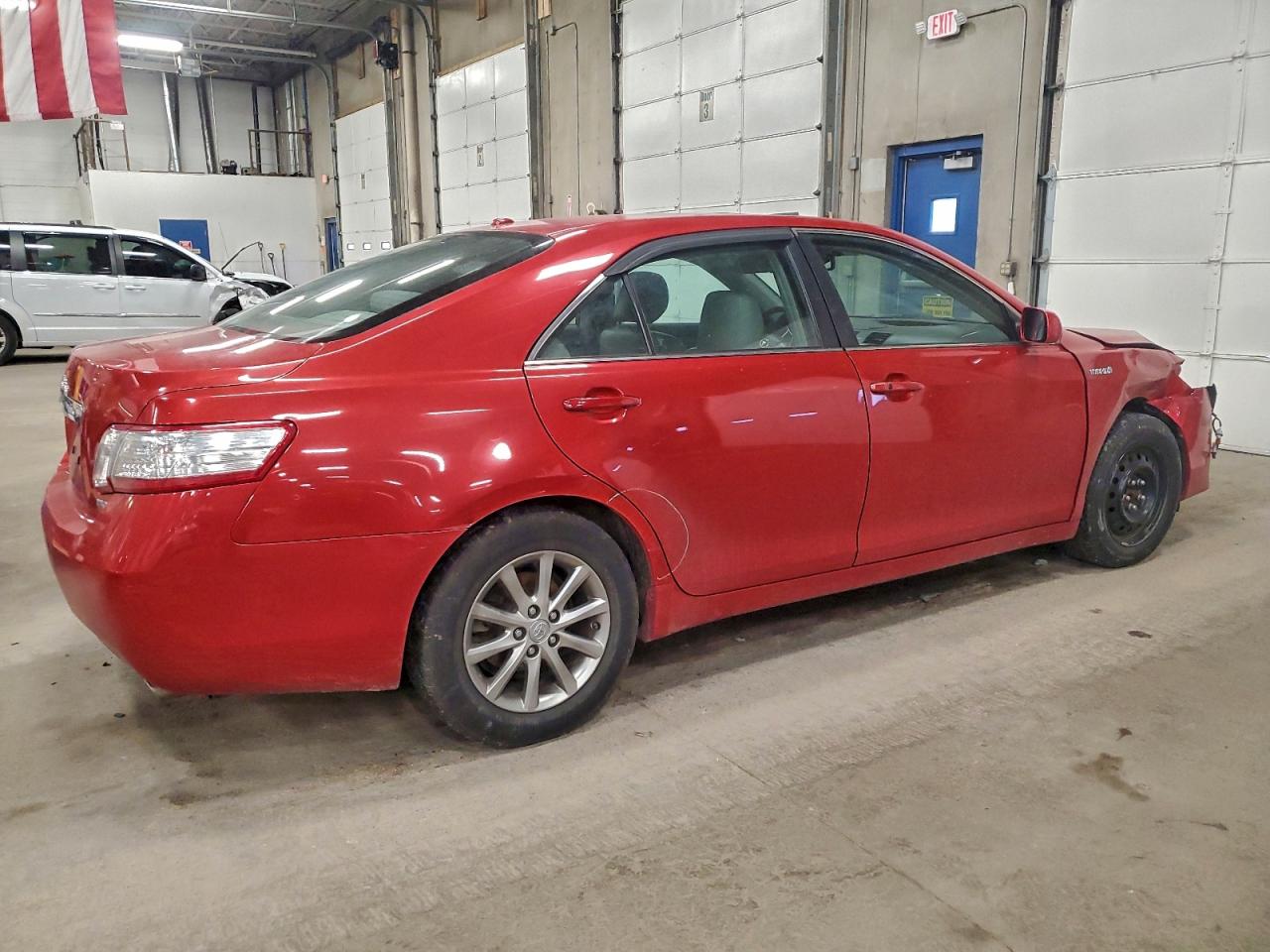 2010 TOYOTA CAMRY