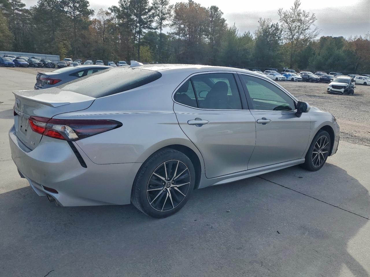 2023 TOYOTA CAMRY