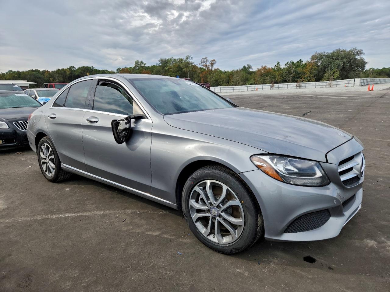 2015 MERCEDES-BENZ C-CLASS
