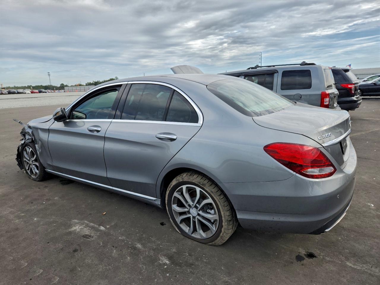 2015 MERCEDES-BENZ C-CLASS