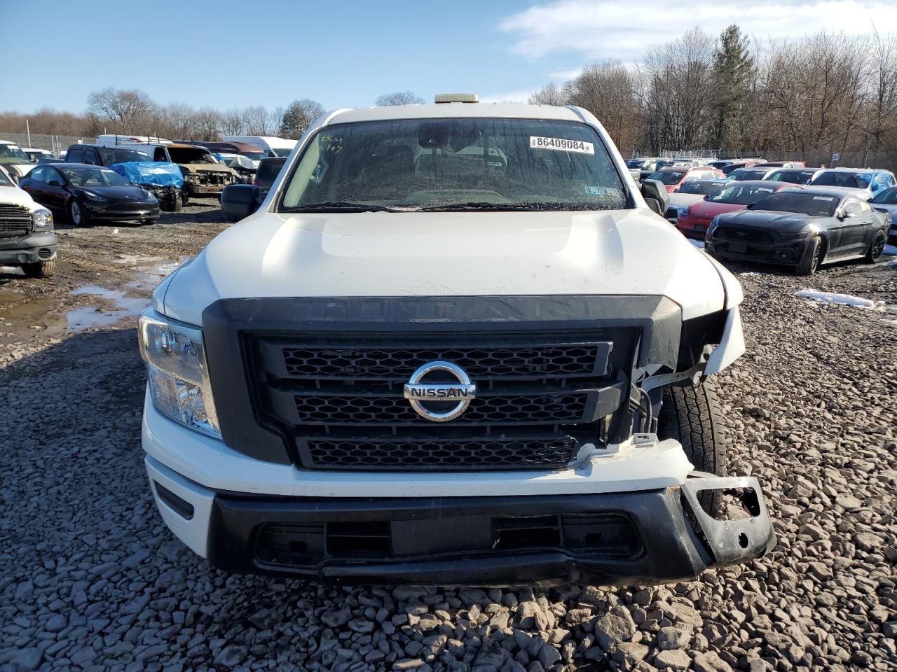 2022 NISSAN TITAN