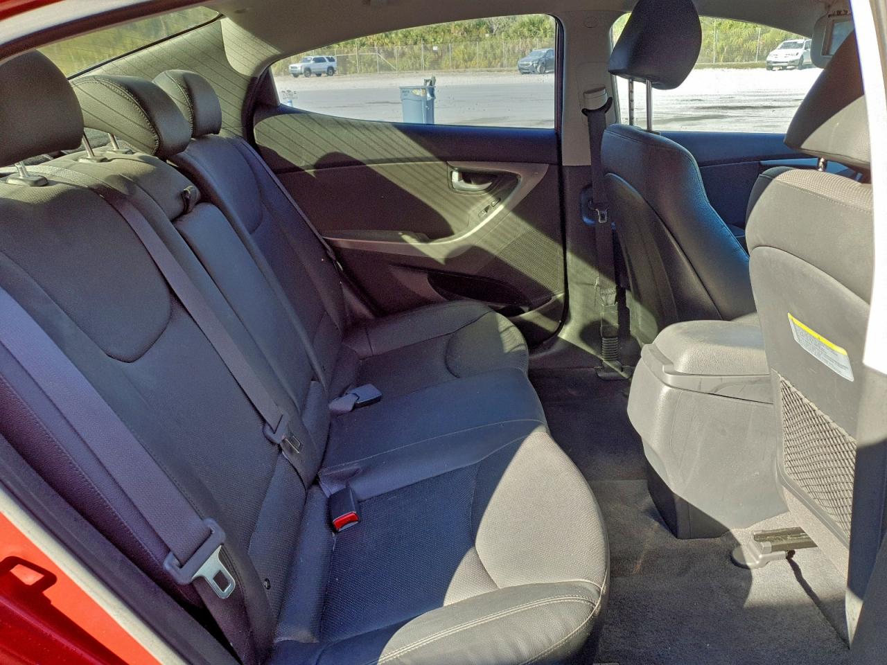 2016 HYUNDAI ELANTRA
