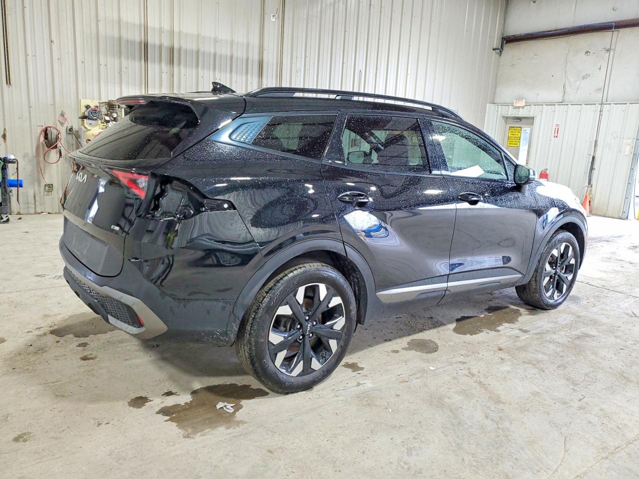 2023 KIA SPORTAGE X