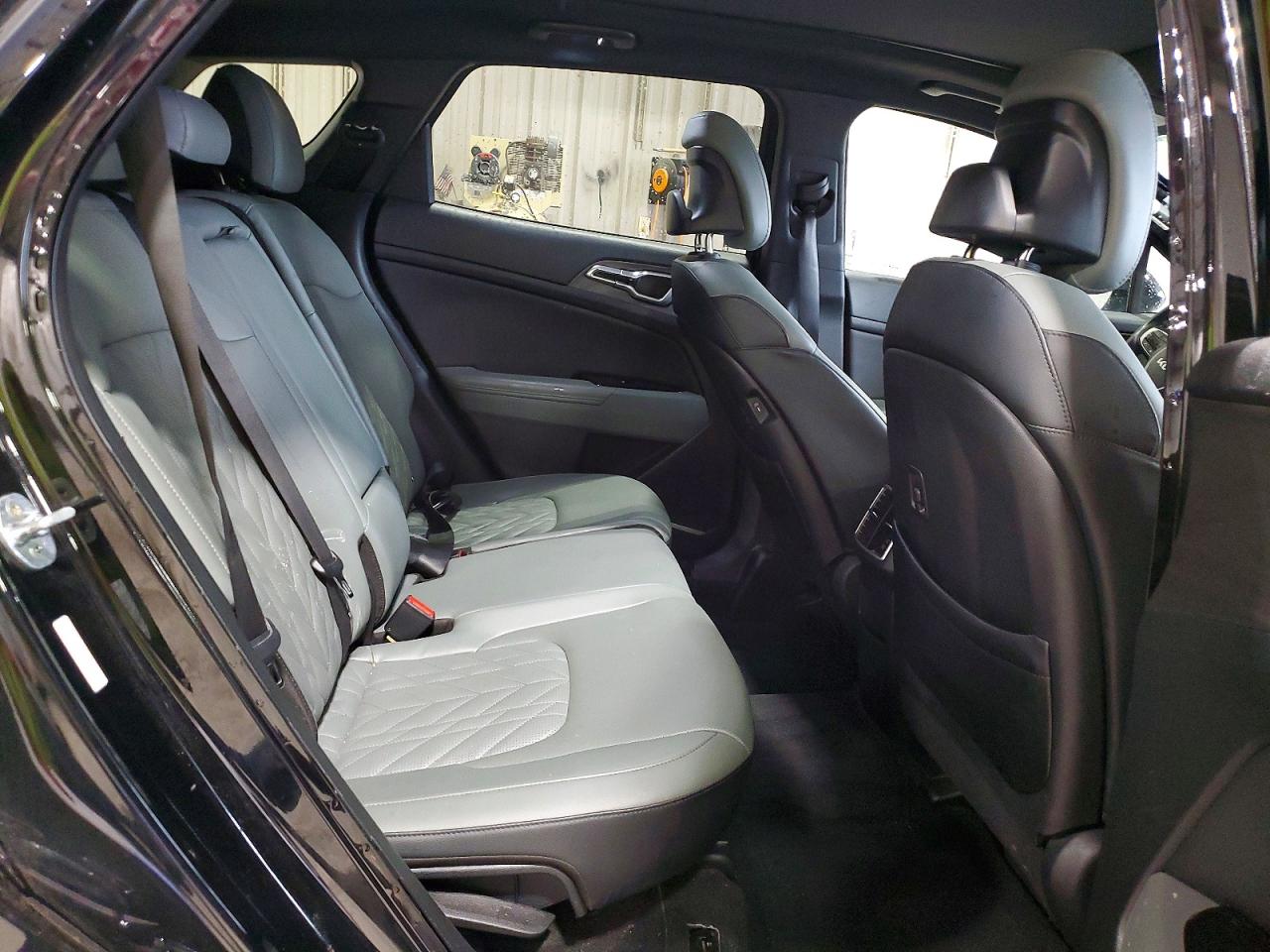 2023 KIA SPORTAGE X