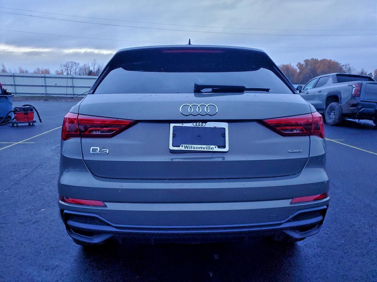 2025 AUDI Q3