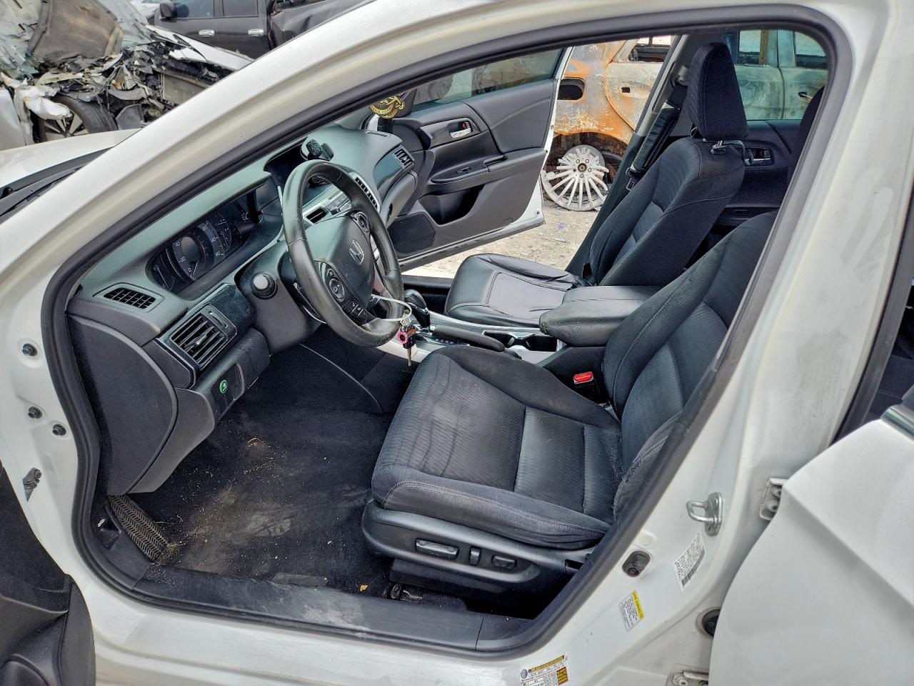 2015 HONDA ACCORD