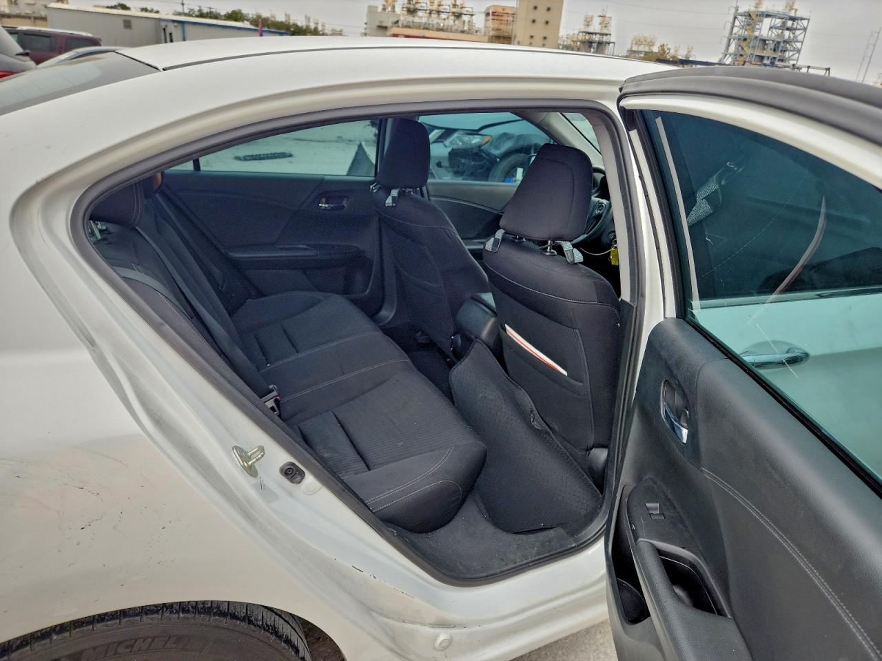 2015 HONDA ACCORD