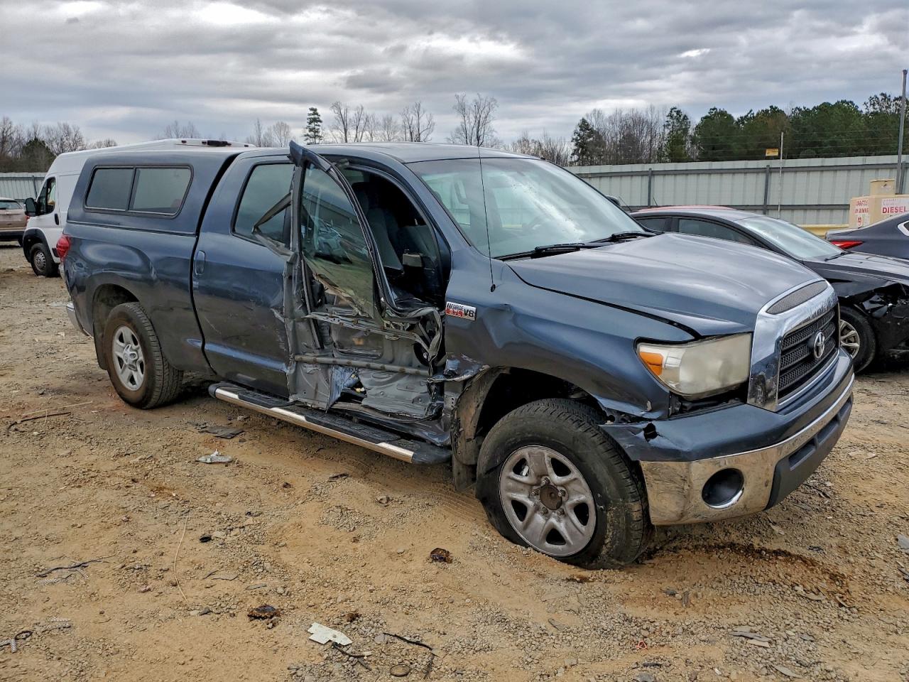 2009 TOYOTA TUNDRA
