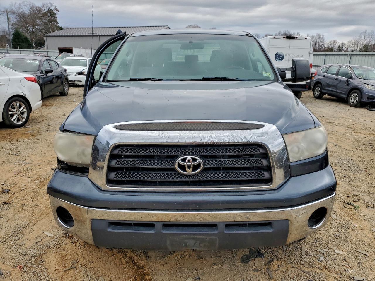 2009 TOYOTA TUNDRA