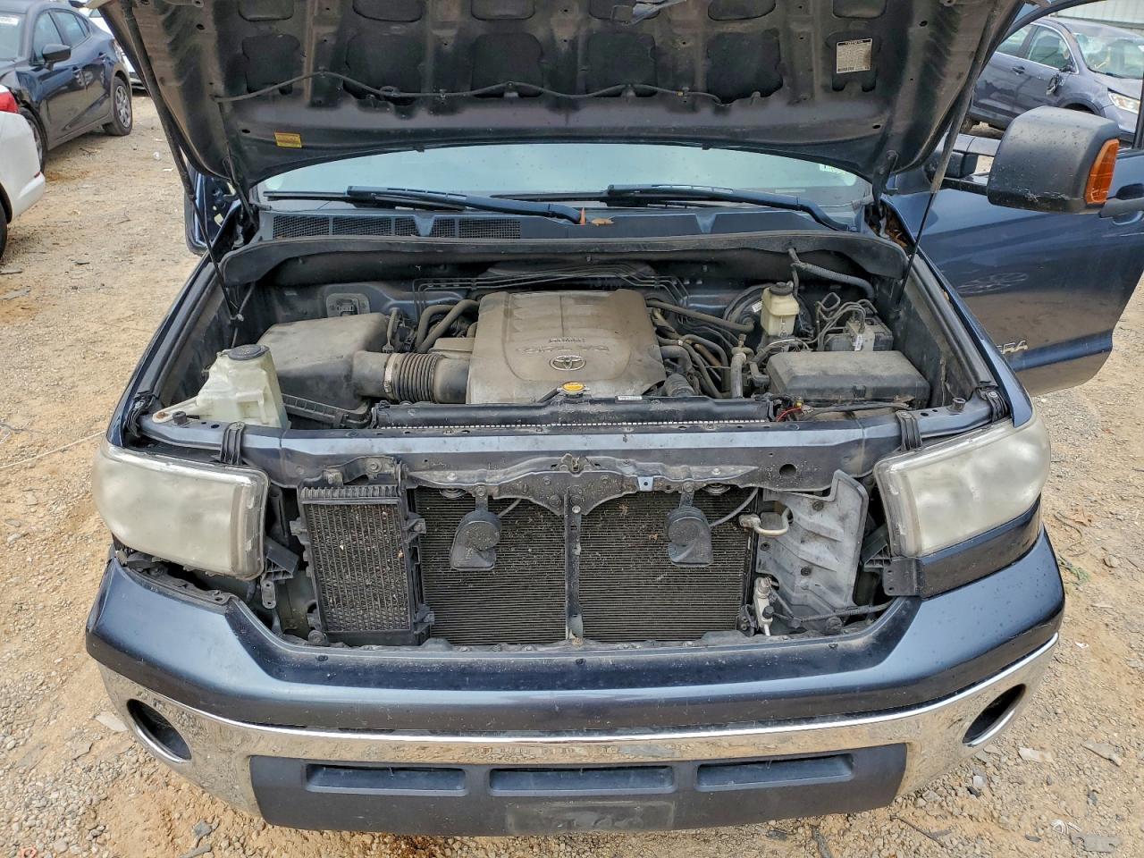 2009 TOYOTA TUNDRA