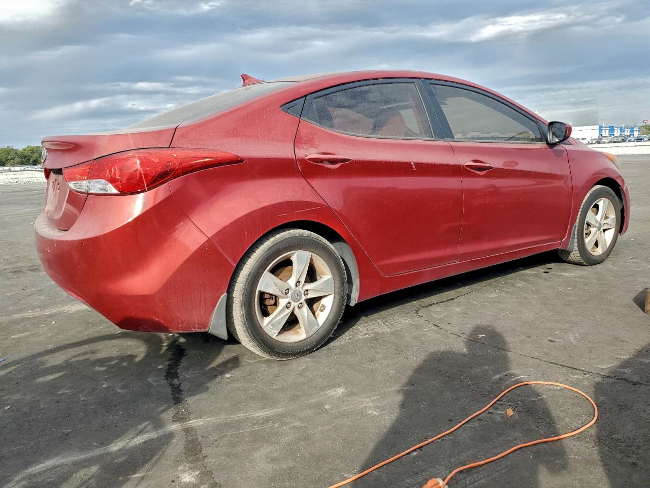 2012 HYUNDAI ELANTRA