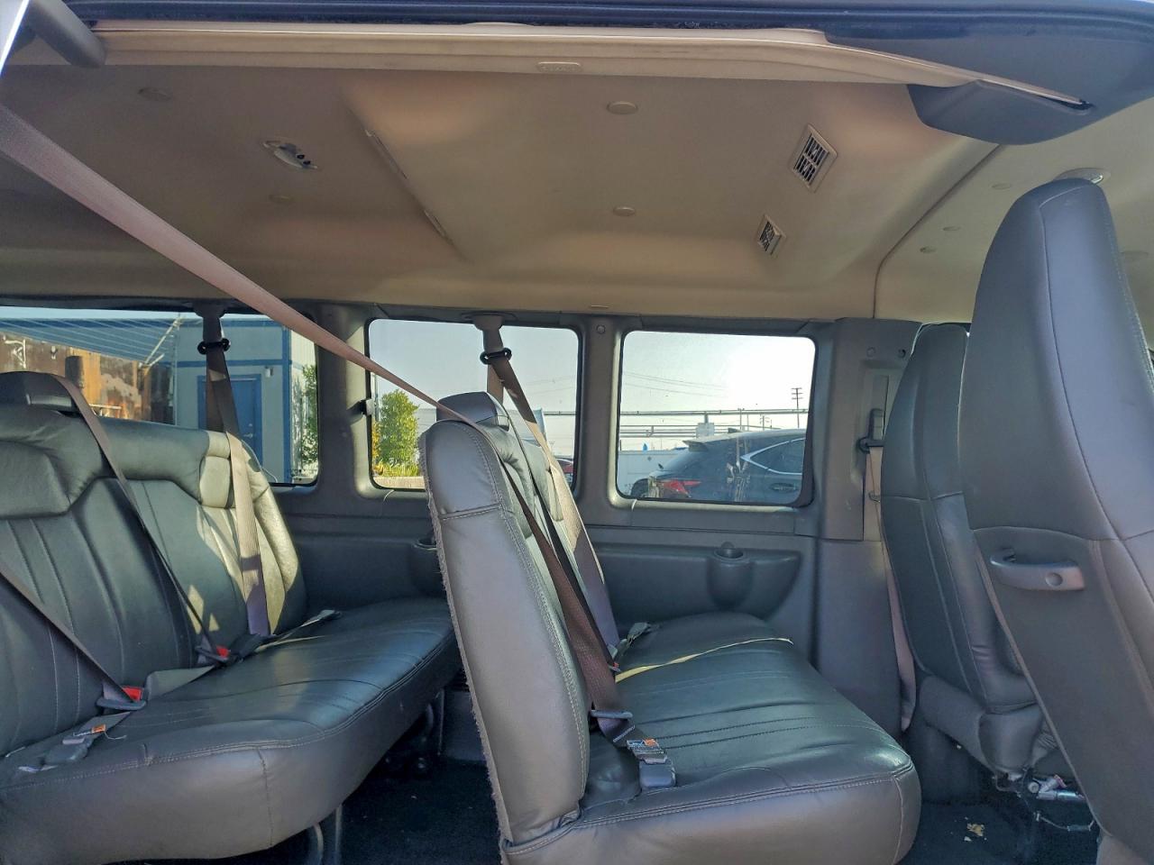 2024 CHEVROLET EXPRESS