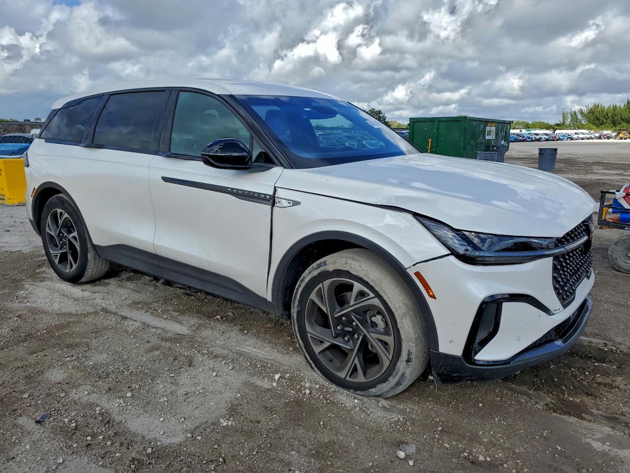 2024 LINCOLN NAUTILUS P