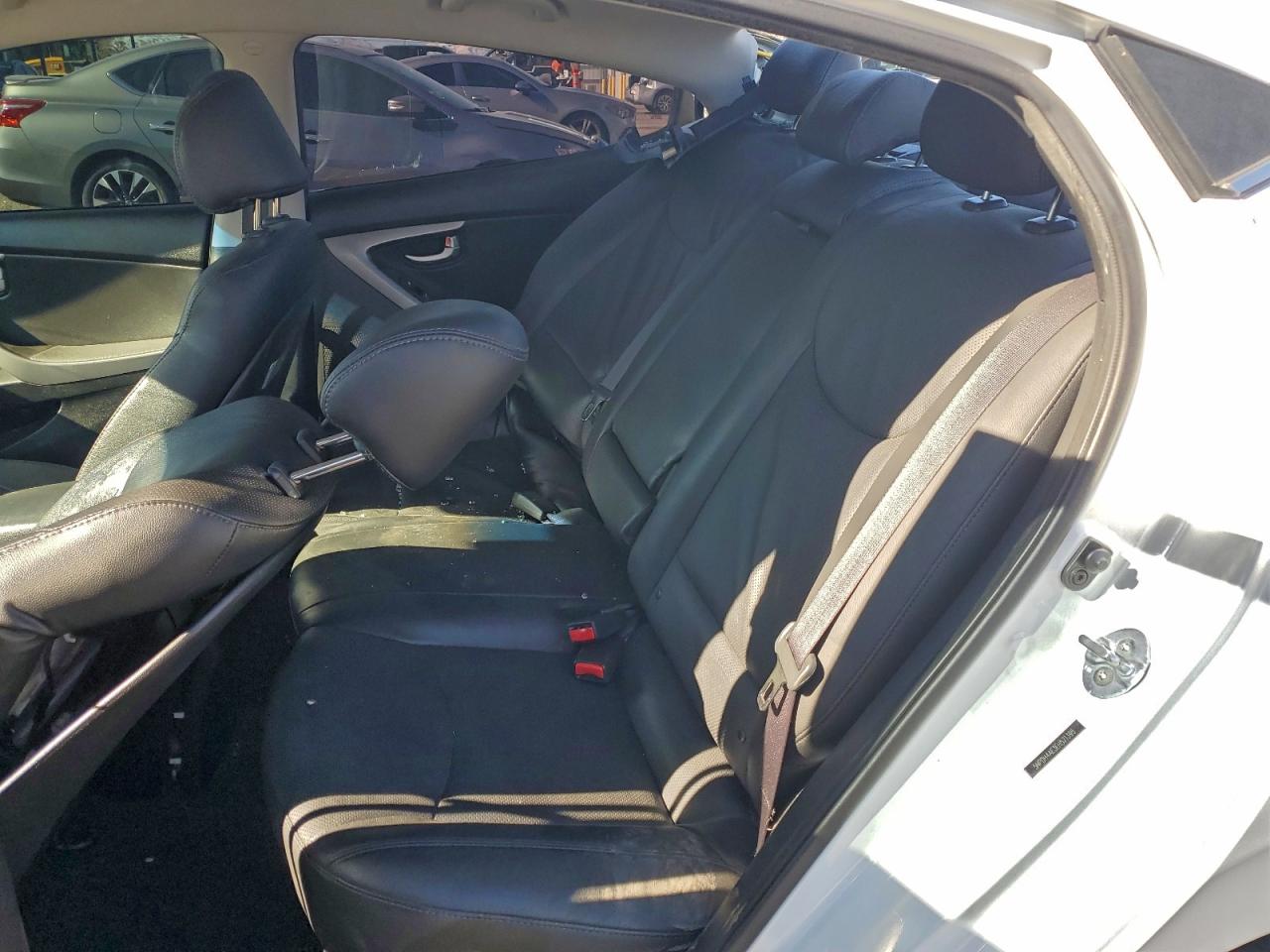 2014 HYUNDAI ELANTRA