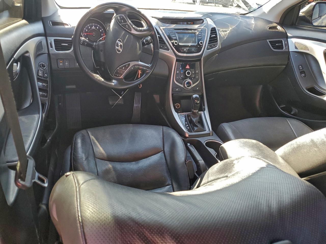 2014 HYUNDAI ELANTRA