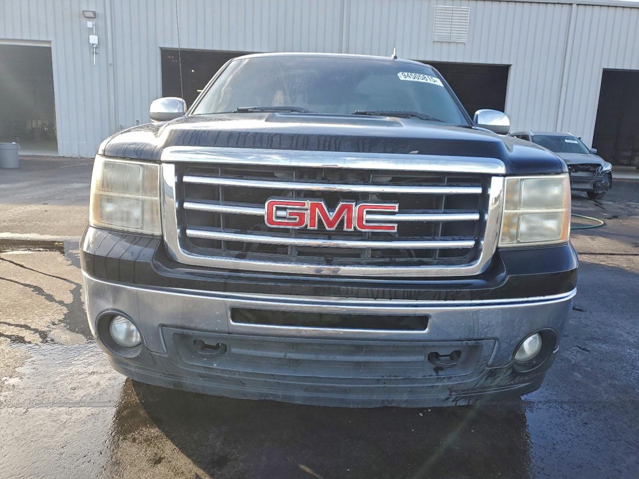 2013 GMC SIERRA