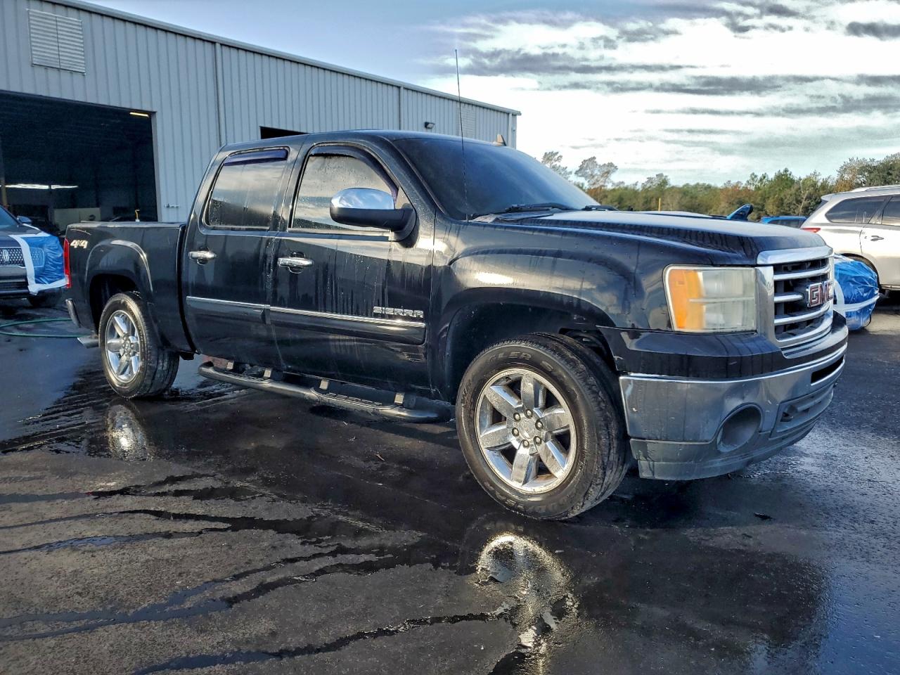 2013 GMC SIERRA