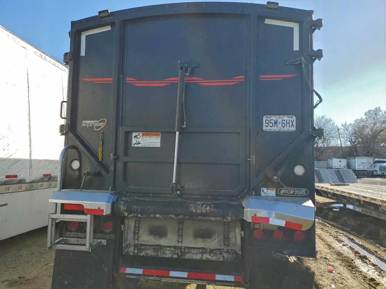 2024 WESTERN TRAILERS UNKNOWN