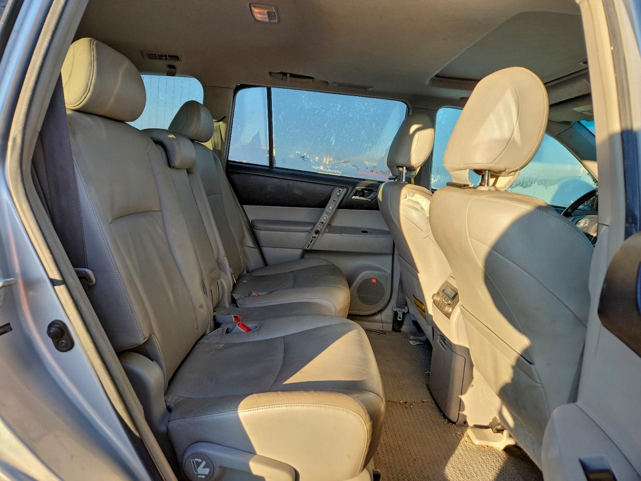 2008 TOYOTA HIGHLANDER