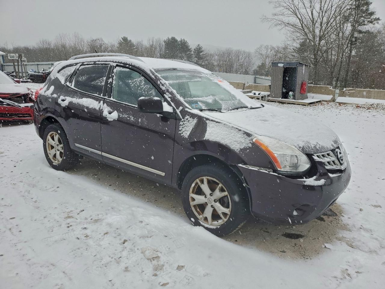 2011 NISSAN ROGUE
