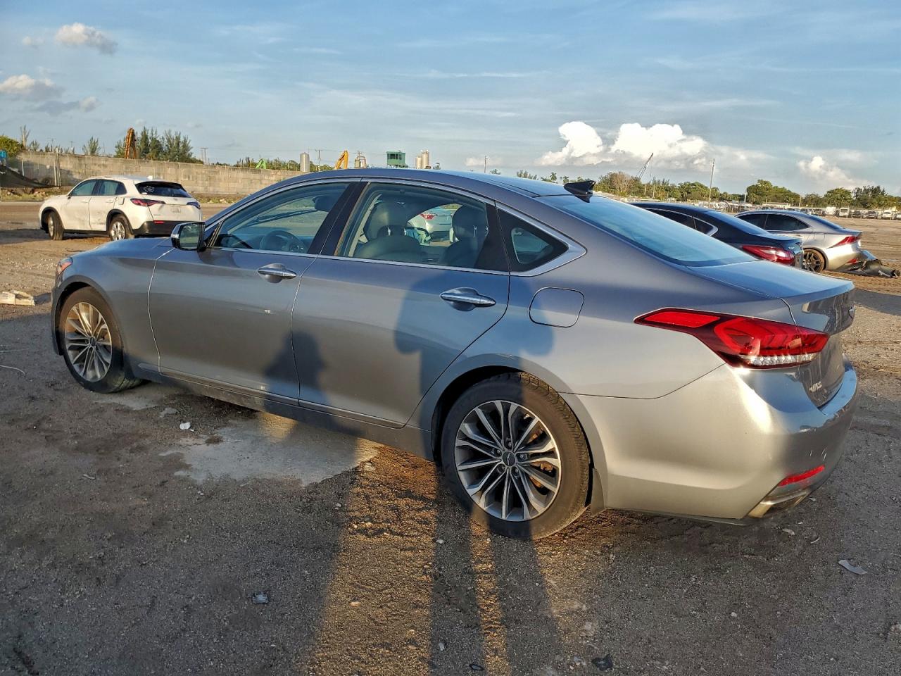 2016 HYUNDAI GENESIS