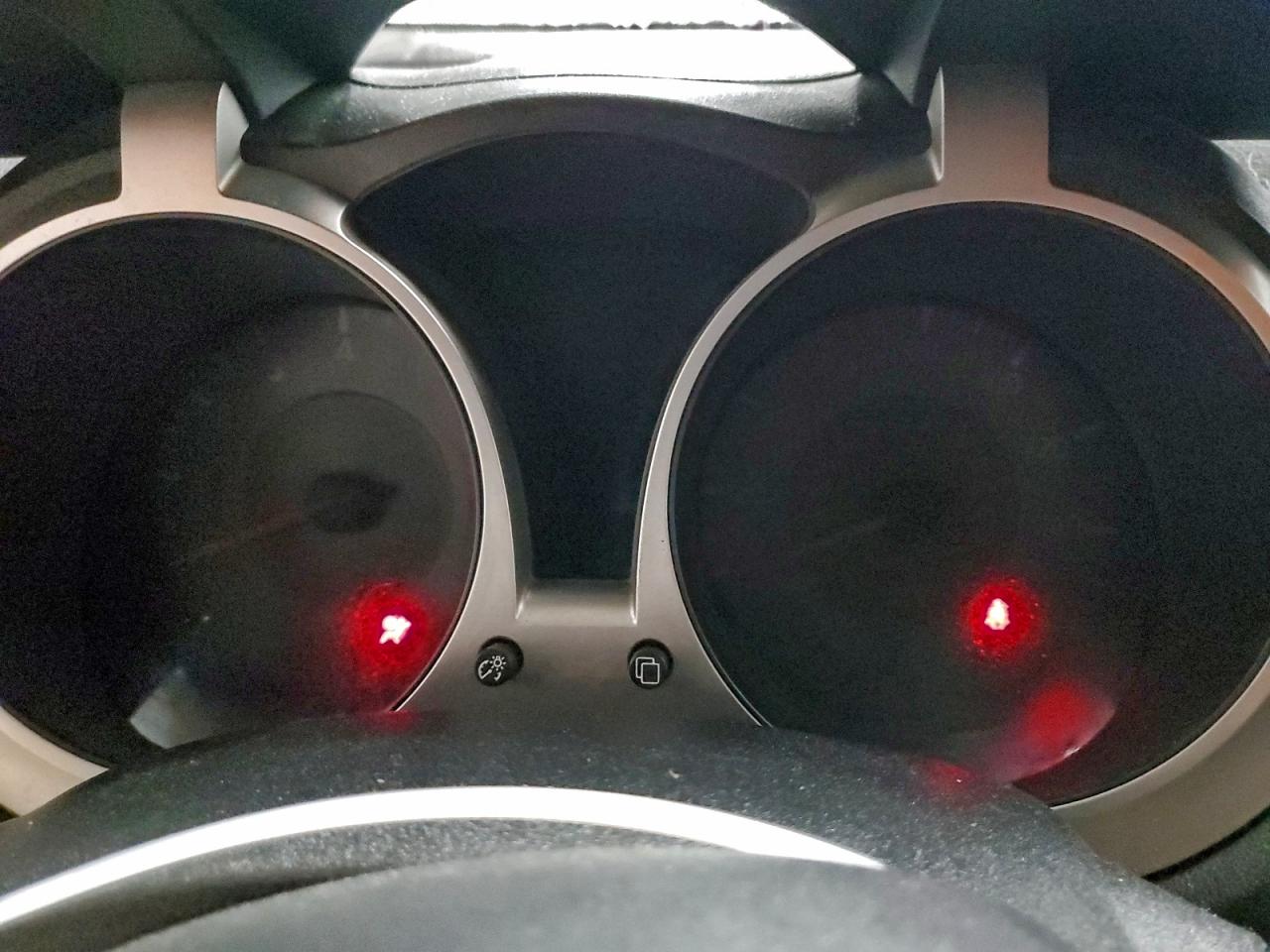 2012 NISSAN JUKE