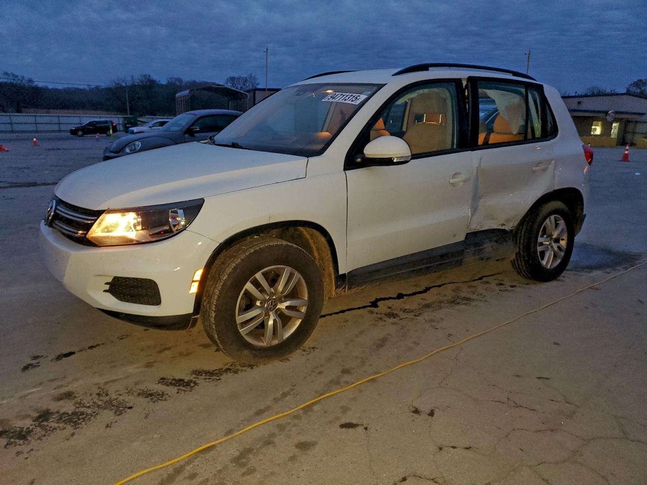 2017 VOLKSWAGEN TIGUAN