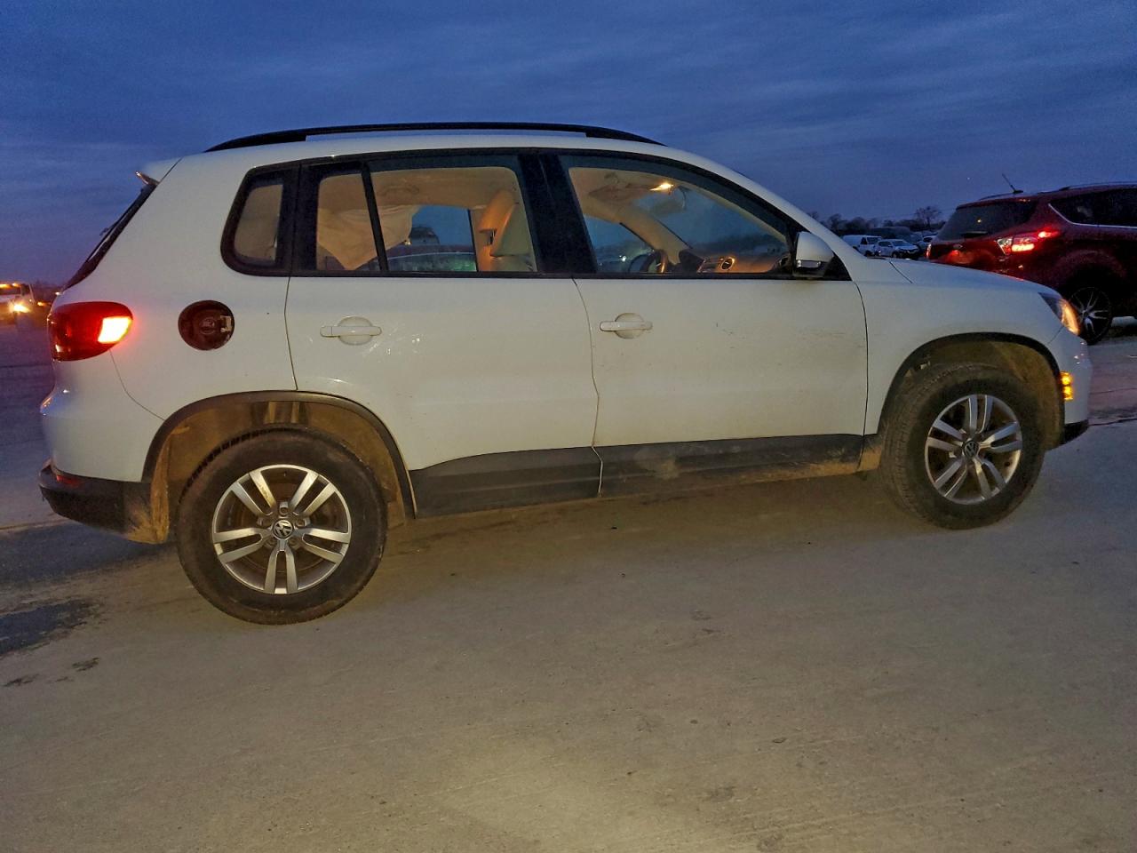 2017 VOLKSWAGEN TIGUAN