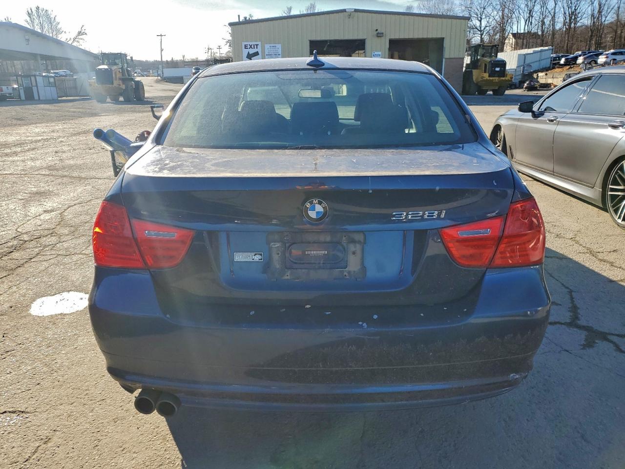 2011 BMW 3 SERIES