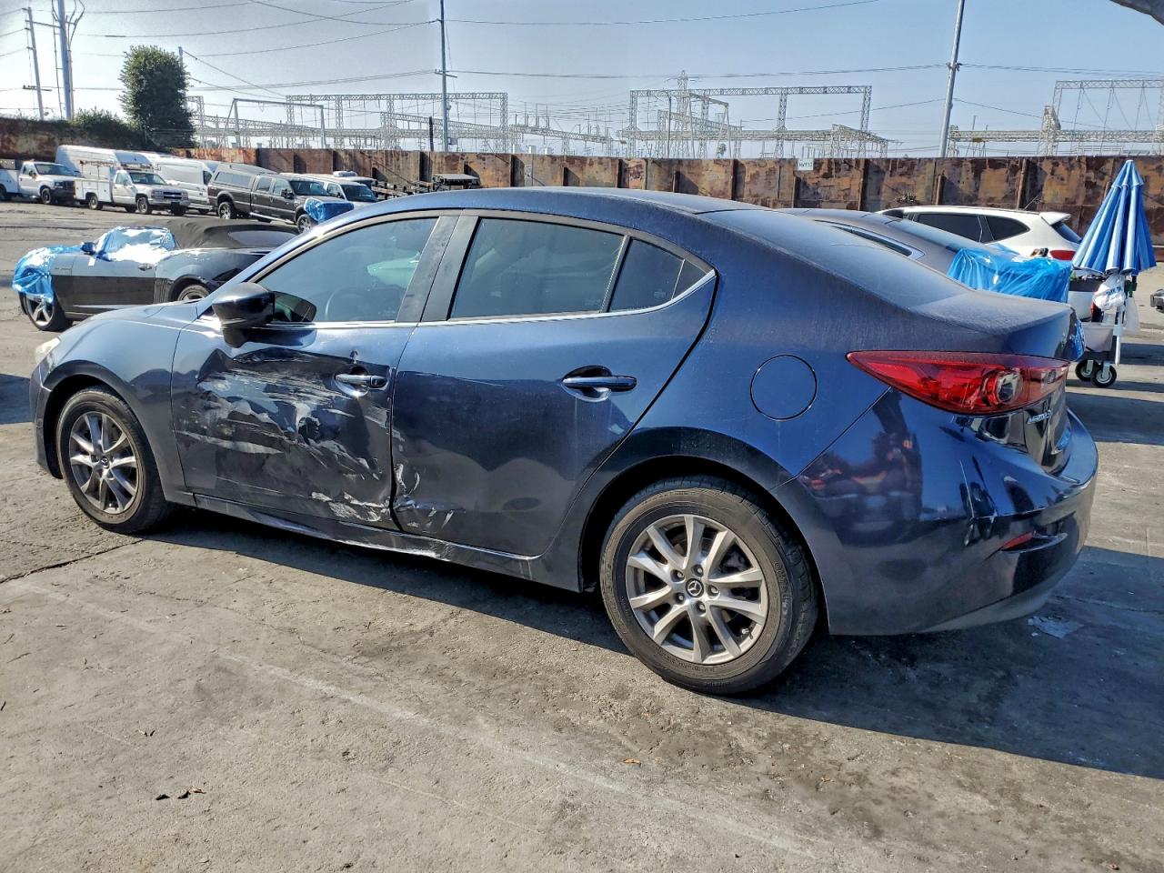 2016 MAZDA 3