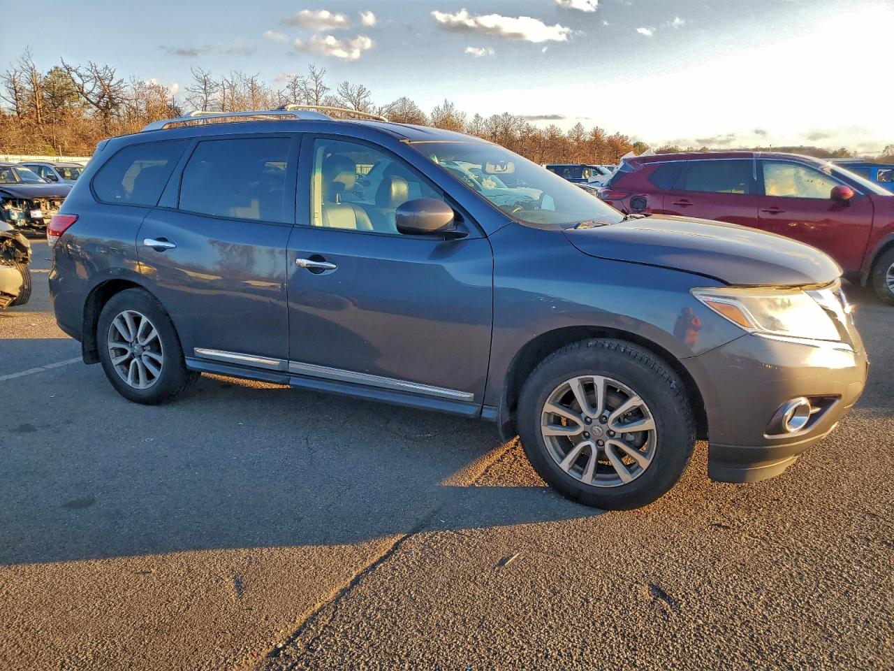 2014 NISSAN PATHFINDER