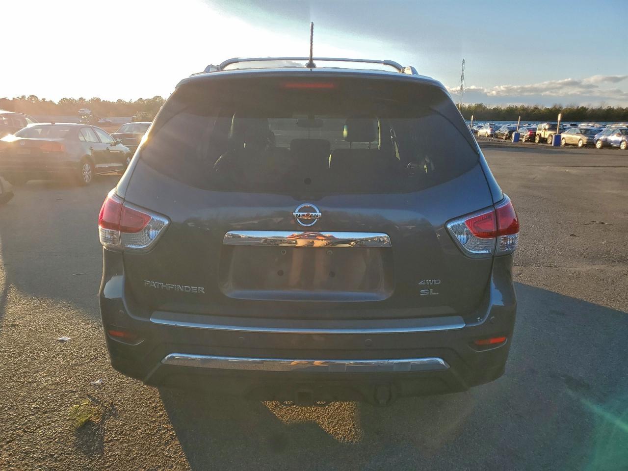 2014 NISSAN PATHFINDER