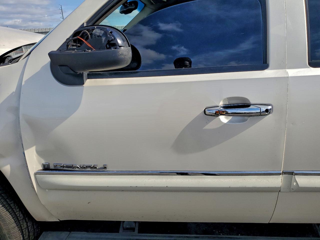 2009 GMC YUKON