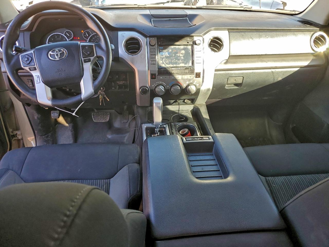 2017 TOYOTA TUNDRA