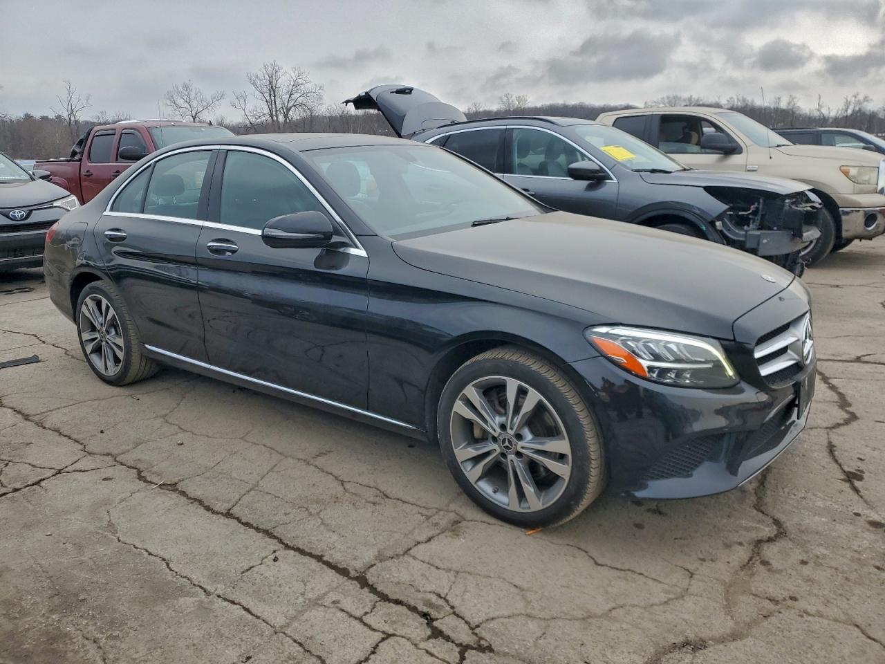 2019 MERCEDES-BENZ C-CLASS