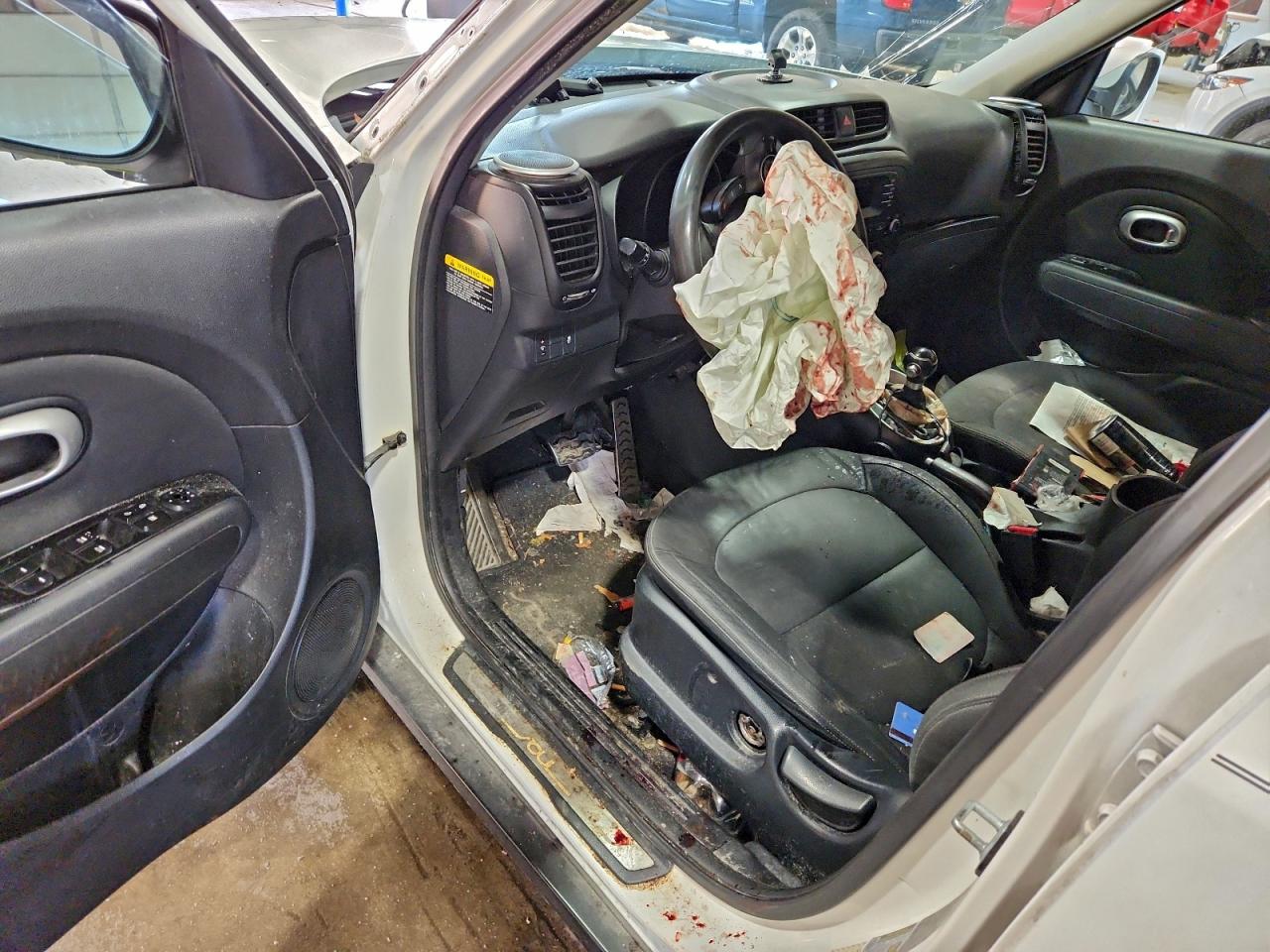 2014 KIA SOUL