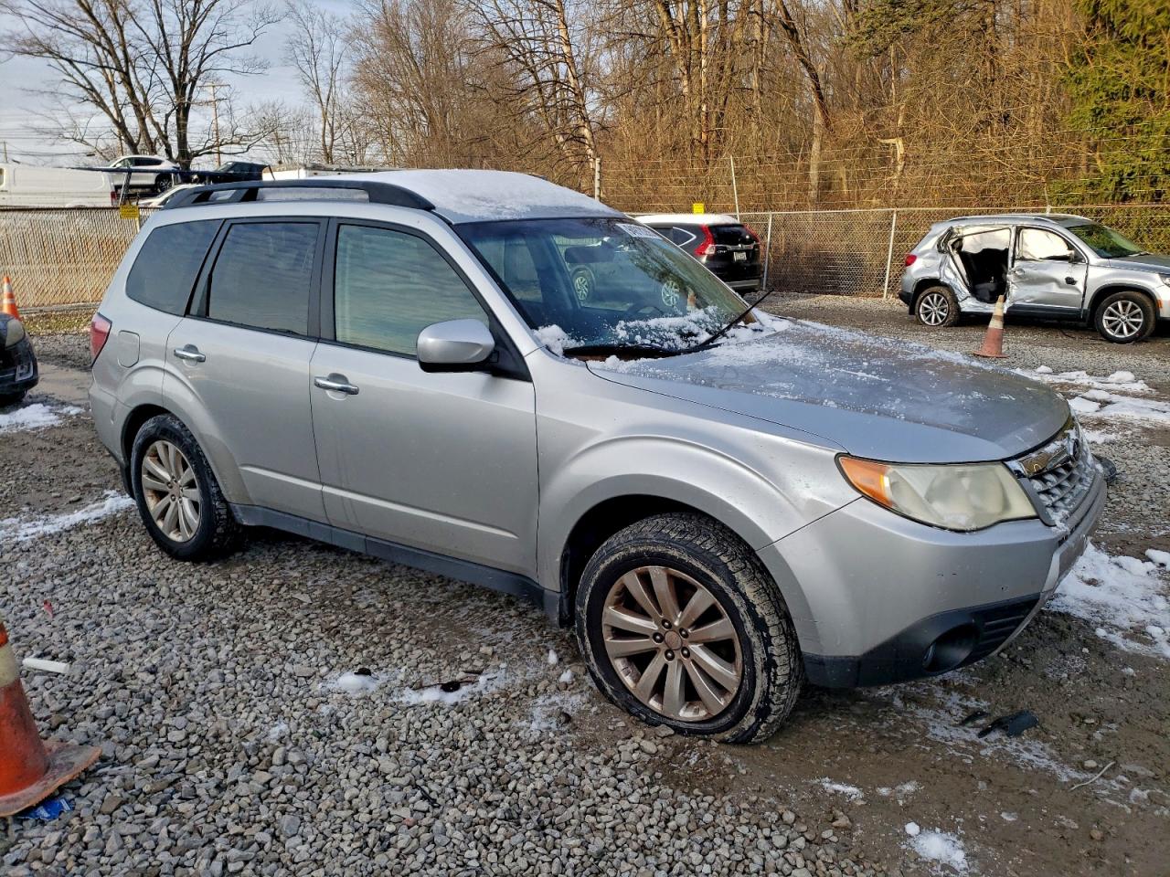 2011 SUBARU FORESTER