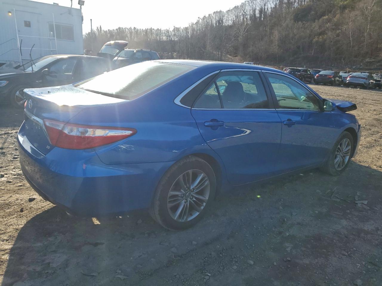 2017 TOYOTA CAMRY