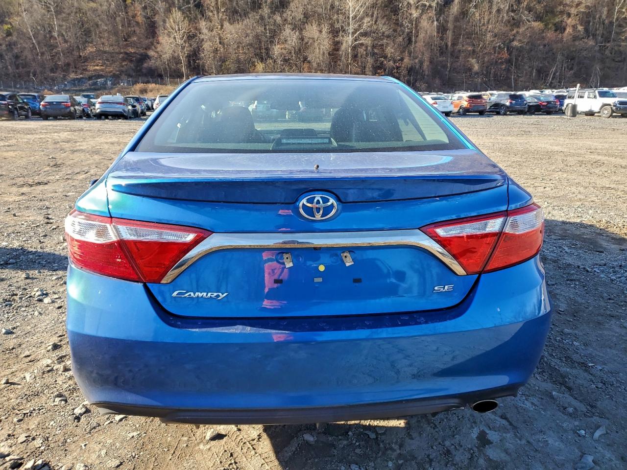 2017 TOYOTA CAMRY