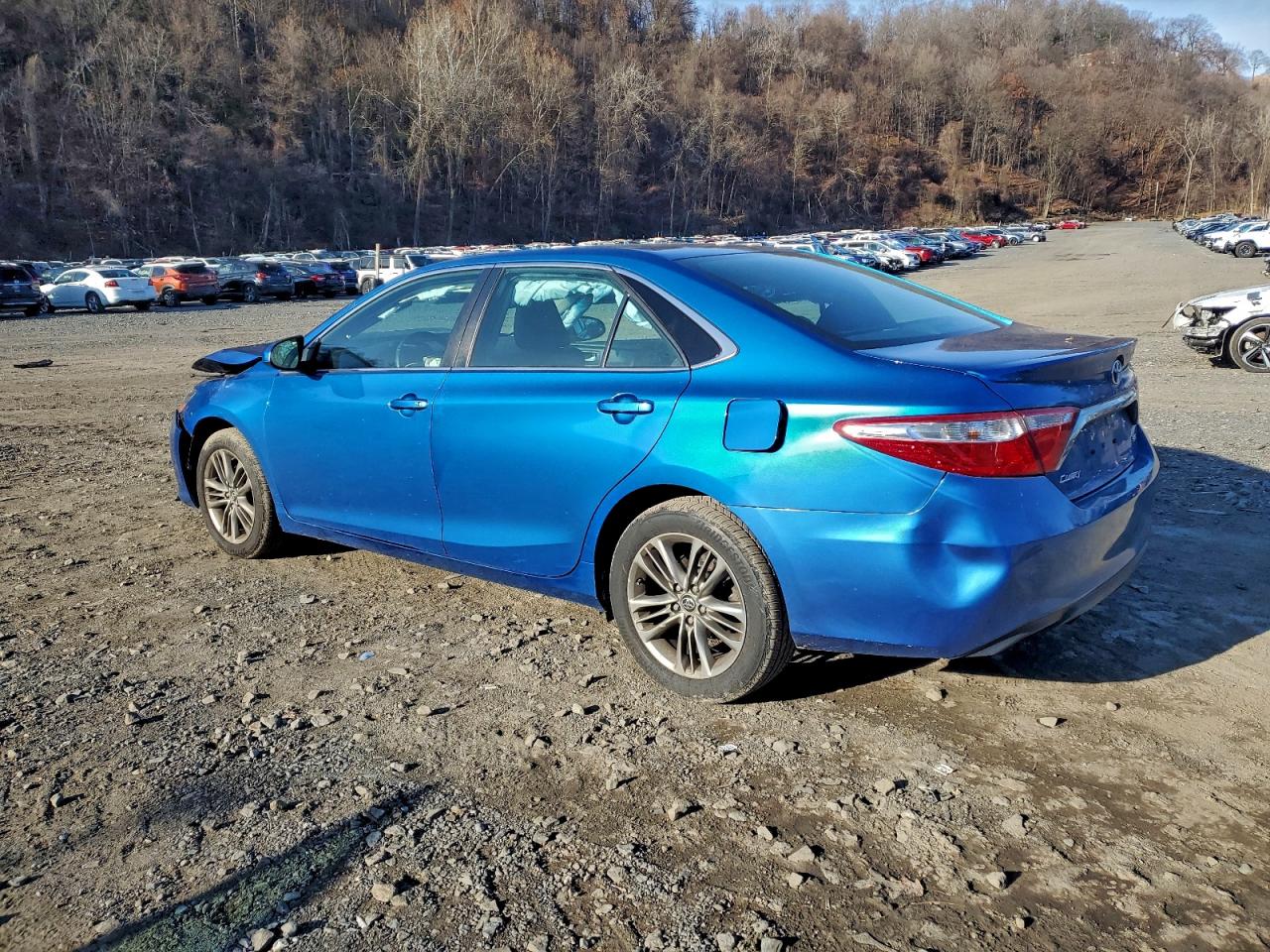 2017 TOYOTA CAMRY
