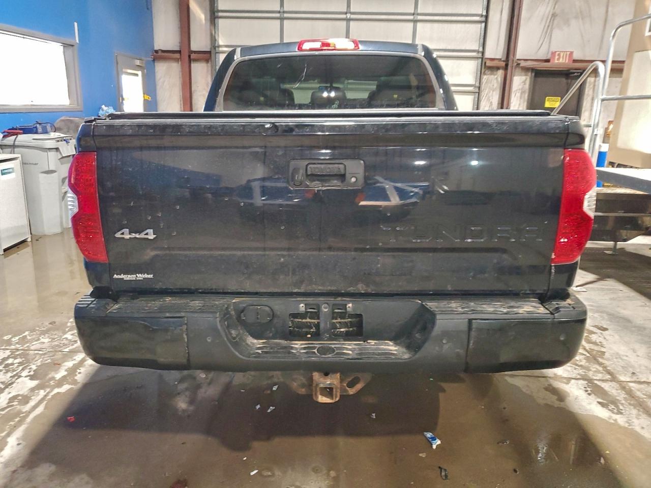 2017 TOYOTA TUNDRA