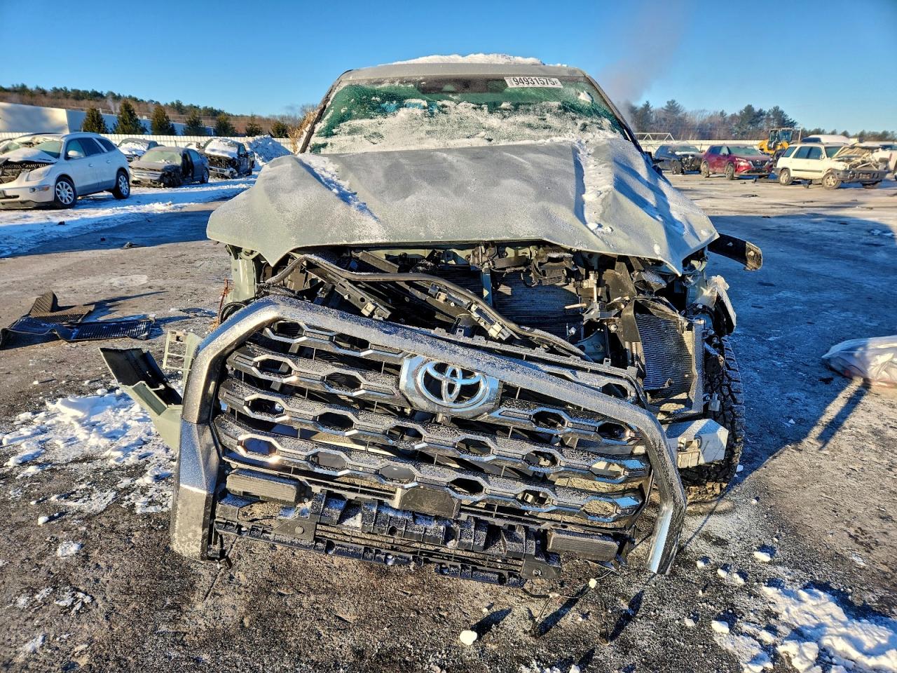 2025 TOYOTA TUNDRA