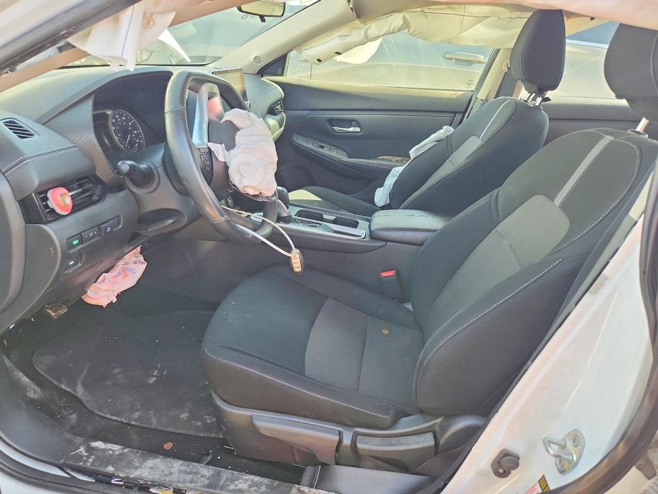 2023 NISSAN SENTRA