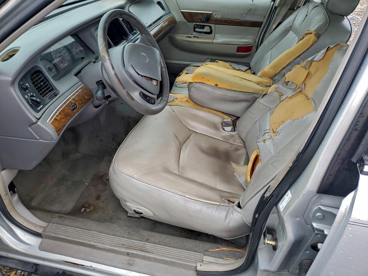 1998 MERCURY GRMARQUIS